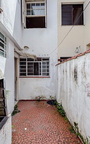 Casa para alugar com 120m², 2 quartos e 1 vagaÁrea externa