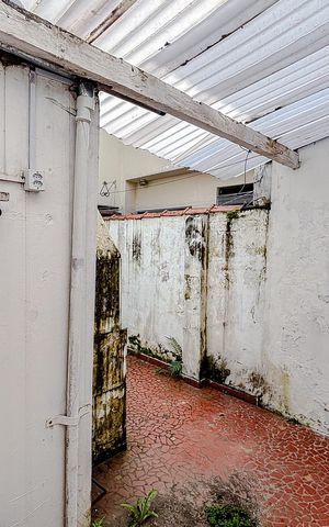 Casa para alugar com 120m², 2 quartos e 1 vagaÁrea de Serviço