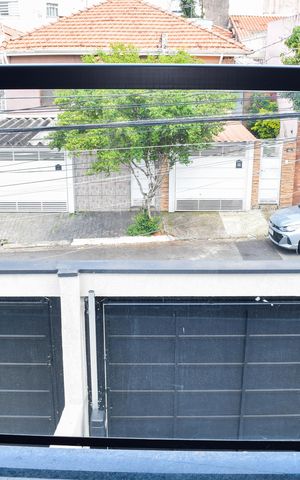 Casa de condomínio à venda com 65m², 2 quartos e 1 vaga Casa de condomínio à venda com 65m², 2 quartos e 1 vagaVaranda