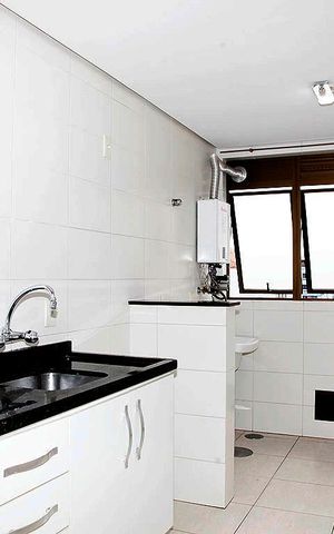 Apartamento à venda com 70m², 2 quartos e 2 vagasCozinha + Área de Serviço