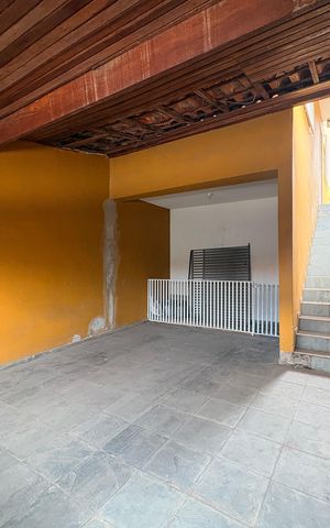 Casa à venda com 181m², 3 quartos e 2 vagas Casa à venda com 181m², 3 quartos e 2 vagasGaragem
