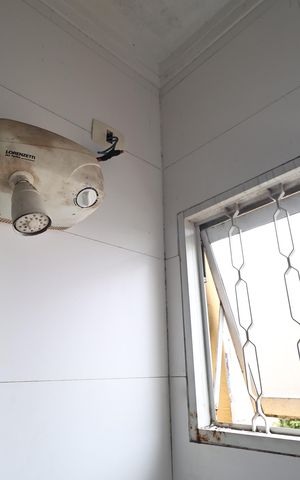 Casa à venda com 181m², 3 quartos e 2 vagas Casa à venda com 181m², 3 quartos e 2 vagasBanheiro