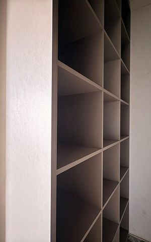 Casa à venda com 181m², 3 quartos e 2 vagas Casa à venda com 181m², 3 quartos e 2 vagas closet da suíte