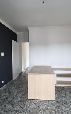 Casa à venda com 181m², 3 quartos e 2 vagas Casa à venda com 181m², 3 quartos e 2 vagasSuite