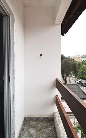 Casa à venda com 181m², 3 quartos e 2 vagas Casa à venda com 181m², 3 quartos e 2 vagasSacada
