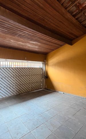 Casa à venda com 181m², 3 quartos e 2 vagas Casa à venda com 181m², 3 quartos e 2 vagasGaragem