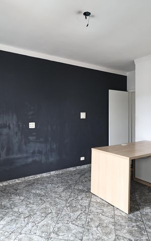 Casa à venda com 181m², 3 quartos e 2 vagas Casa à venda com 181m², 3 quartos e 2 vagasSuite