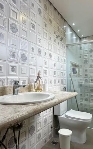 Casa à venda com 338m², 5 quartos e 4 vagas Casa à venda com 338m², 5 quartos e 4 vagasbanheiro 2