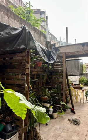 Casa à venda com 338m², 5 quartos e 4 vagas Casa à venda com 338m², 5 quartos e 4 vagashorta