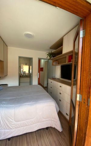 Casa de condomínio à venda com 94m², 3 quartos e 2 vagas Casa de condomínio à venda com 94m², 3 quartos e 2 vagasSuíte