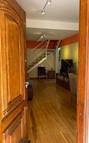 Casa de condomínio à venda com 94m², 3 quartos e 2 vagas Casa de condomínio à venda com 94m², 3 quartos e 2 vagasSala