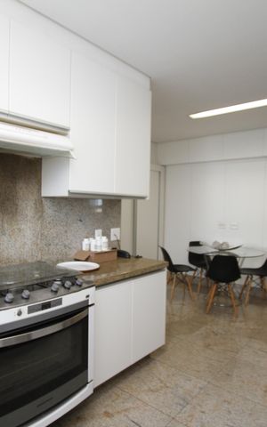 Apartamento para alugar com 274m², 4 quartos e 5 vagasCozinha