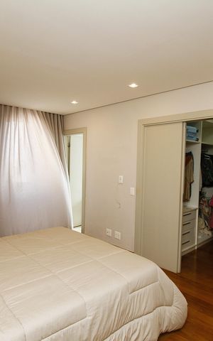 Apartamento para alugar com 274m², 4 quartos e 5 vagasQuarto 5 - Suíte