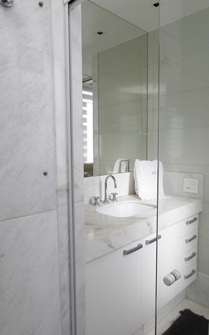 Apartamento para alugar com 274m², 4 quartos e 5 vagasBanheiro do Quarto 3