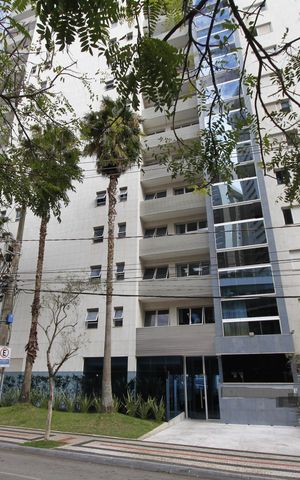 Apartamento para alugar com 274m², 4 quartos e 5 vagasFachada