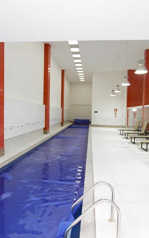 Apartamento para alugar com 274m², 4 quartos e 5 vagasÁrea comum - Piscina coberta