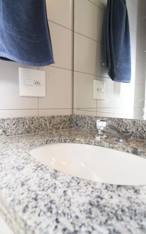 Apartamento para alugar com 62m², 2 quartos e 2 vagasBanheiro 1