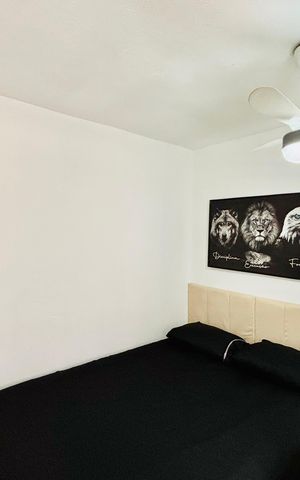 Casa para alugar com 20m², 1 quarto e sem vaga Casa para alugar com 20m², 1 quarto e sem vagaQuarto 1