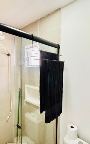 Casa para alugar com 20m², 1 quarto e sem vaga Casa para alugar com 20m², 1 quarto e sem vagaBanheiro