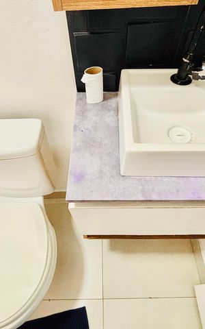 Casa para alugar com 20m², 1 quarto e sem vaga Casa para alugar com 20m², 1 quarto e sem vagaBanheiro
