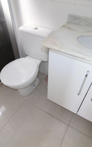 Apartamento para alugar com 55m², 2 quartos e 1 vagaBanheiro da Suíte