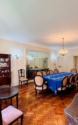 Apartamento para alugar com 348m², 5 quartos e 1 vaga Apartamento para alugar com 348m², 5 quartos e 1 vagaSala