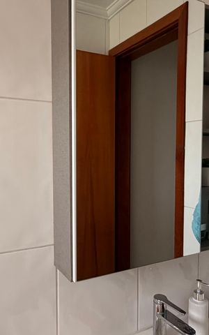 Apartamento à venda com 104m², 3 quartos e 2 vagas Apartamento à venda com 104m², 3 quartos e 2 vagasBanheiro social