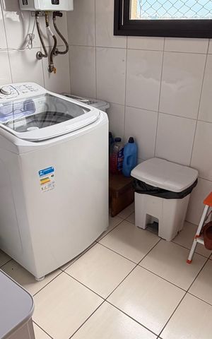 Apartamento à venda com 104m², 3 quartos e 2 vagas Apartamento à venda com 104m², 3 quartos e 2 vagasÁrea de serviço