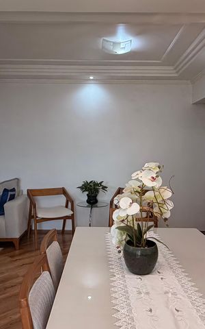 Apartamento à venda com 104m², 3 quartos e 2 vagas Apartamento à venda com 104m², 3 quartos e 2 vagasSala