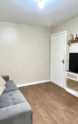 Apartamento para alugar com 43m², 2 quartos e 1 vaga Apartamento para alugar com 43m², 2 quartos e 1 vagaSala