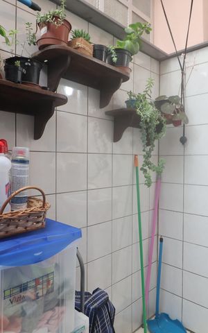 Apartamento à venda com 76m², 2 quartos e 1 vagaÁrea de Serviço