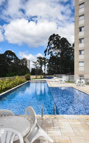 Apartamento à venda com 72m², 3 quartos e 2 vagas Apartamento à venda com 72m², 3 quartos e 2 vagasPiscina