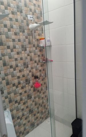 Casa à venda com 100m², 3 quartos e 2 vagas Casa à venda com 100m², 3 quartos e 2 vagasBanheiro Social