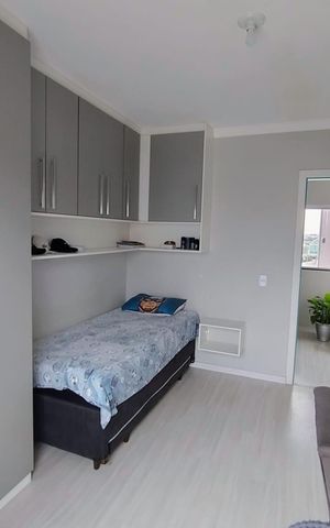 Casa à venda com 100m², 3 quartos e 2 vagas Casa à venda com 100m², 3 quartos e 2 vagasQuarto