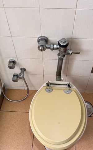Apartamento à venda com 182m², 3 quartos e 2 vagas Apartamento à venda com 182m², 3 quartos e 2 vagasSuíte - Banheiro