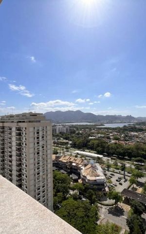 Apartamento à venda com 182m², 3 quartos e 2 vagas Apartamento à venda com 182m², 3 quartos e 2 vagasTerraço - Vista