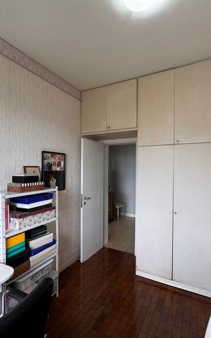 Apartamento à venda com 182m², 3 quartos e 2 vagas Apartamento à venda com 182m², 3 quartos e 2 vagasQuarto 1