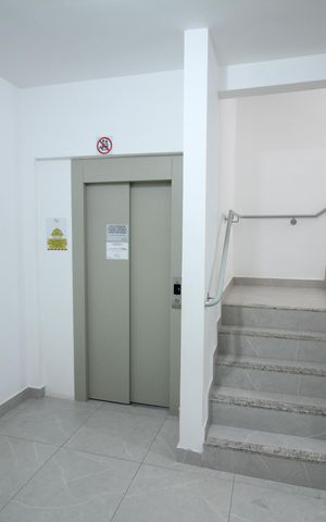 Apartamento à venda com 94m², 2 quartos e 1 vagaÁrea comum