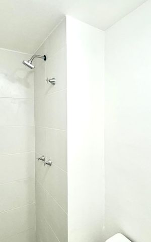 Apartamento para alugar com 38m², 2 quartos e sem vaga Apartamento para alugar com 38m², 2 quartos e sem vagaBanheiro