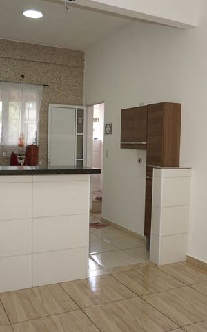 Casa para alugar com 80m², 1 quarto e sem vagaSala