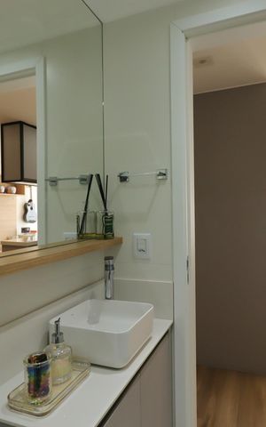 Apartamento à venda com 63m², 2 quartos e 2 vagasBanheiro Social