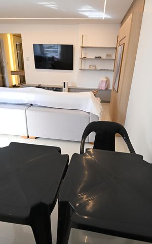 Apartamento para alugar com 125m², 3 quartos e 2 vagas Apartamento para alugar com 125m², 3 quartos e 2 vagasSala