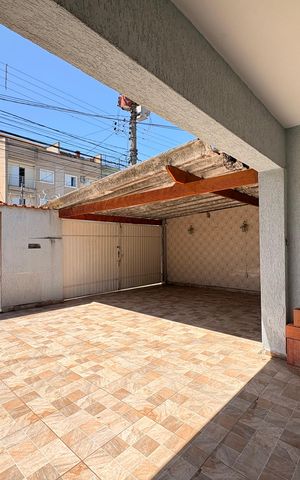 Casa para alugar com 150m², 2 quartos e 2 vagas Casa para alugar com 150m², 2 quartos e 2 vagasGaragem