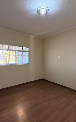Casa para alugar com 150m², 2 quartos e 2 vagas Casa para alugar com 150m², 2 quartos e 2 vagasQuarto 2