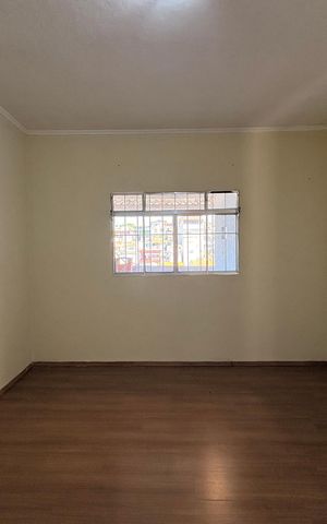 Casa para alugar com 150m², 2 quartos e 2 vagas Casa para alugar com 150m², 2 quartos e 2 vagasQuarto 2