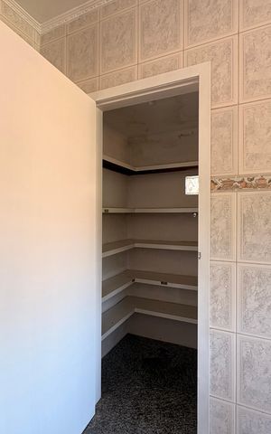 Casa para alugar com 150m², 2 quartos e 2 vagas Casa para alugar com 150m², 2 quartos e 2 vagasDespensa
