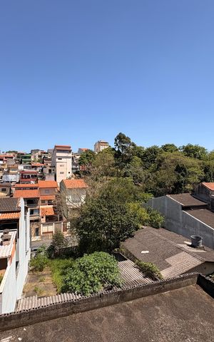 Casa para alugar com 150m², 2 quartos e 2 vagas Casa para alugar com 150m², 2 quartos e 2 vagasVista da lavanderia