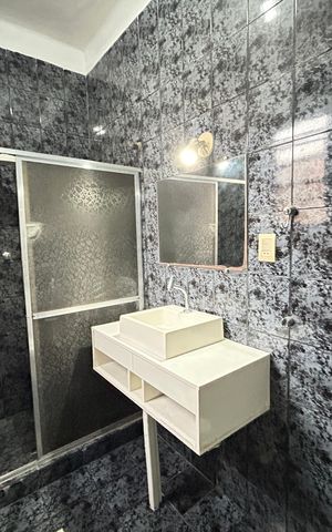 Apartamento para alugar com 66m², 2 quartos e 1 vagaBanheiro