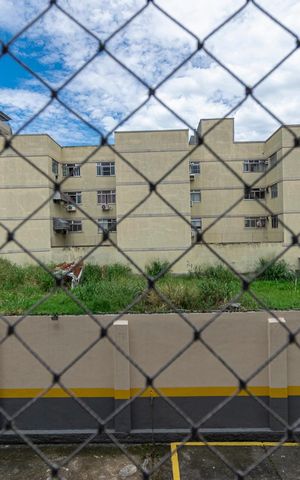 Apartamento à venda com 90m², 2 quartos e 1 vaga Apartamento à venda com 90m², 2 quartos e 1 vagaVista do Quarto de Serviço
