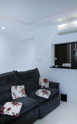 Apartamento à venda com 75m², 2 quartos e 1 vagaSala